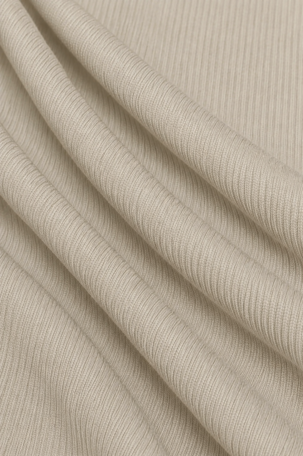Rayon High End Strick Anzug T-shirt Creme Beige